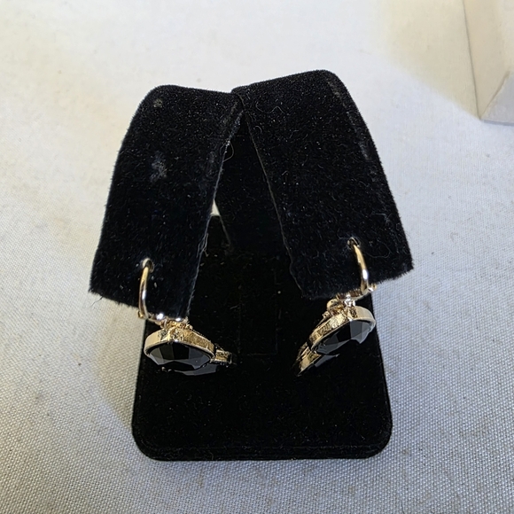 Gold Filled Black Glass Teardrop Necklace and Earrings Set - Picture 9 of 12